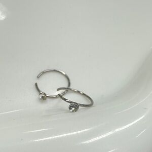 2 pieces Silver Hoop noserings Surgical steel